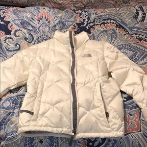 North face white puffer jacket